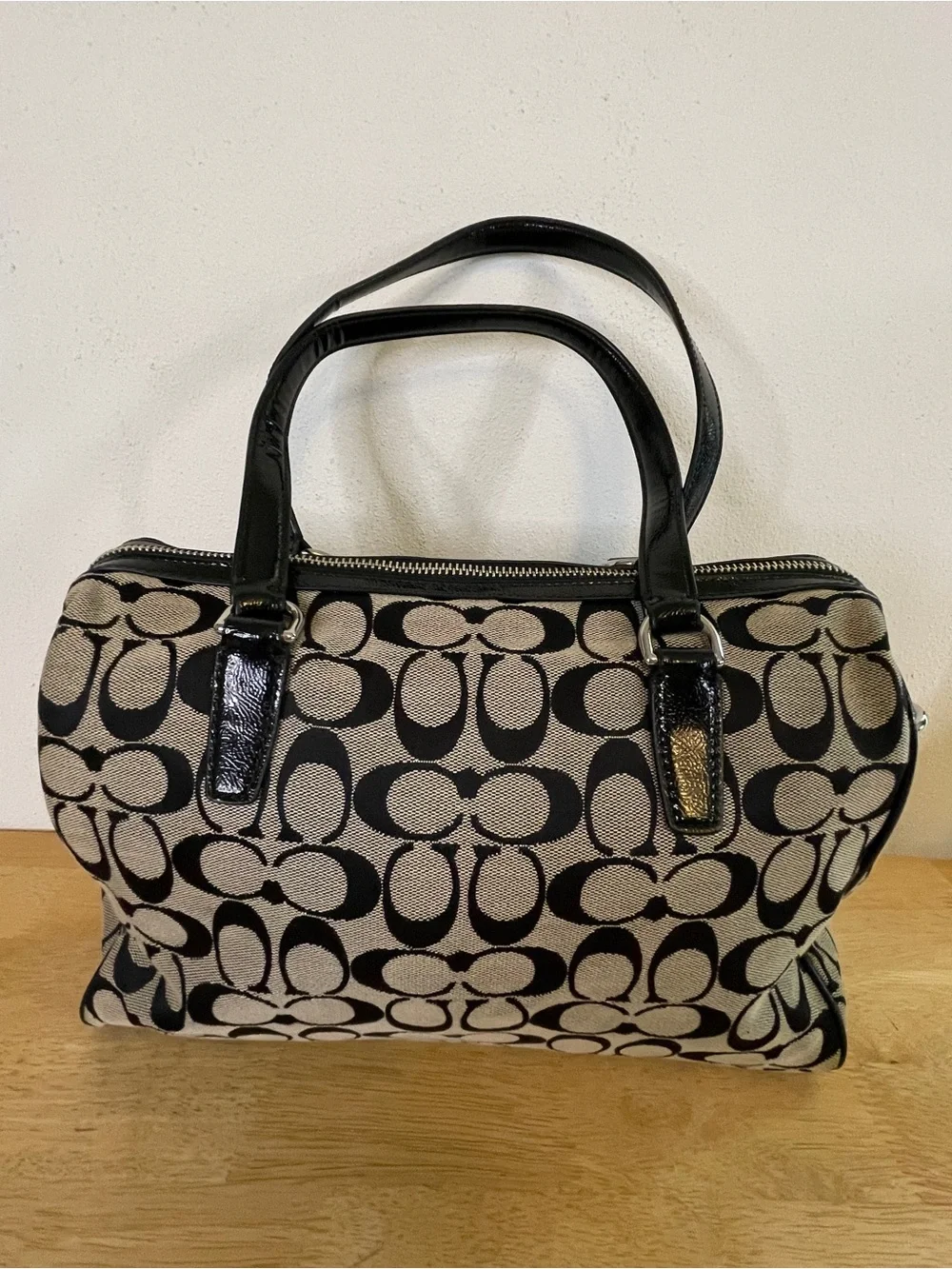 Coach signature stripe